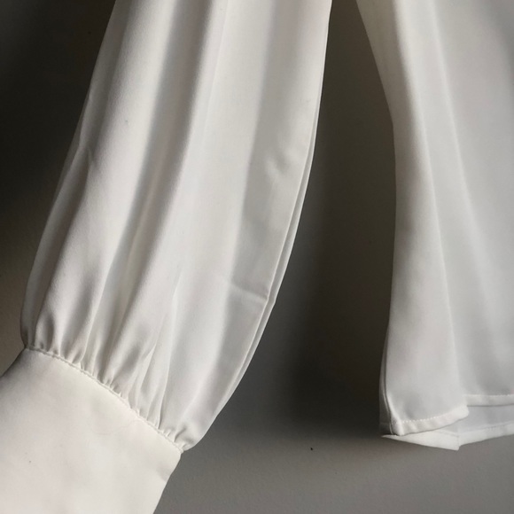 Dynamite White Blouse NWOT - Picture 3 of 6